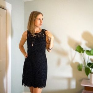 Banana Republic Navy Blue and Black Floral Mini Dress - EUC